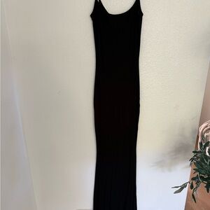 SKIMS Black Sleeveless Scoop-Neck Maxi Dress